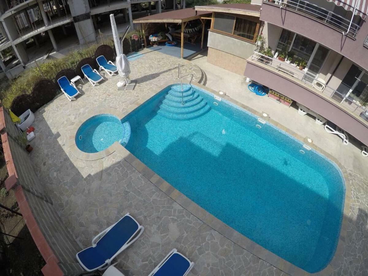 Anfid Apartments Burgas City Exterior foto
